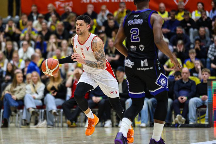 Kristó skilaði þéttri tvennu í kvöld, tólf stig og fjórtán fráköst.