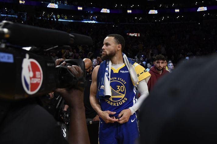 Steph Curry er leikmaður Golden State Warriors.