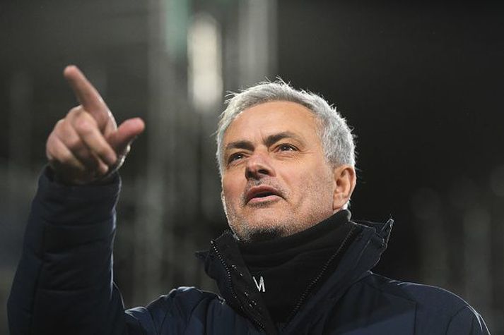 Jose Mourinho var léttur eftir sigurinn á Fulham.