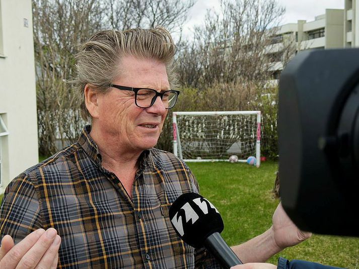 Eiríkur Bergmann segir þetta magnaðar vendingar og fyrir liggi að kosningarnar verði þær mest spennandi í manna minnum.