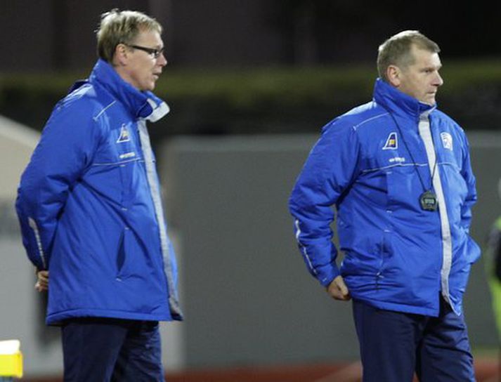 Ólafur Jóhannesson landsliðsþjálfari og Pétur Pétursson, aðstoðarmaður hans.