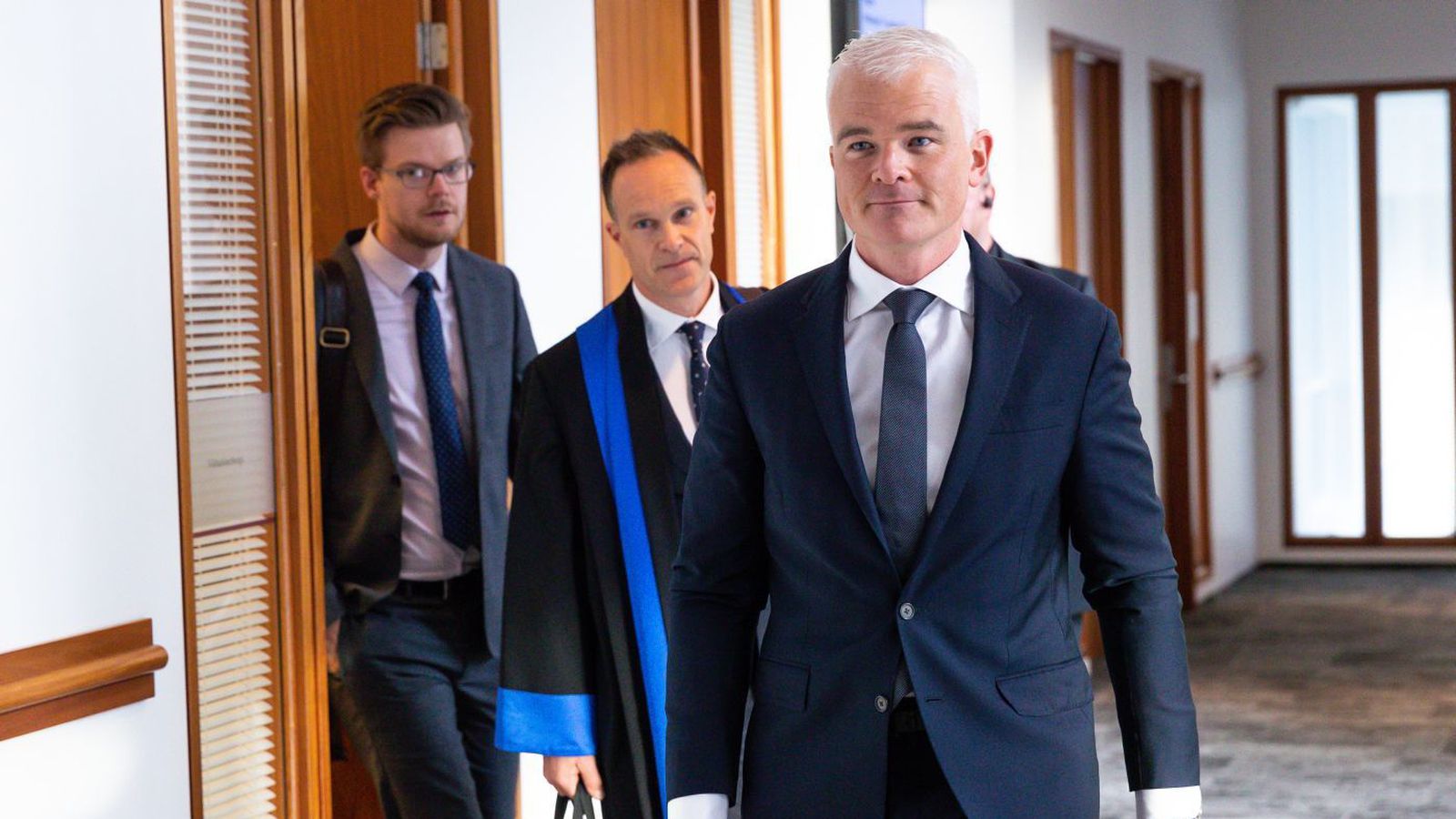 Ríkið lagði Lárus með minnsta mun