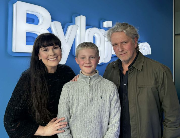 Alex Óli og Pálmi ræddu við Ernu Hrönn útvarpskonu um tónlistarútgáfuna.