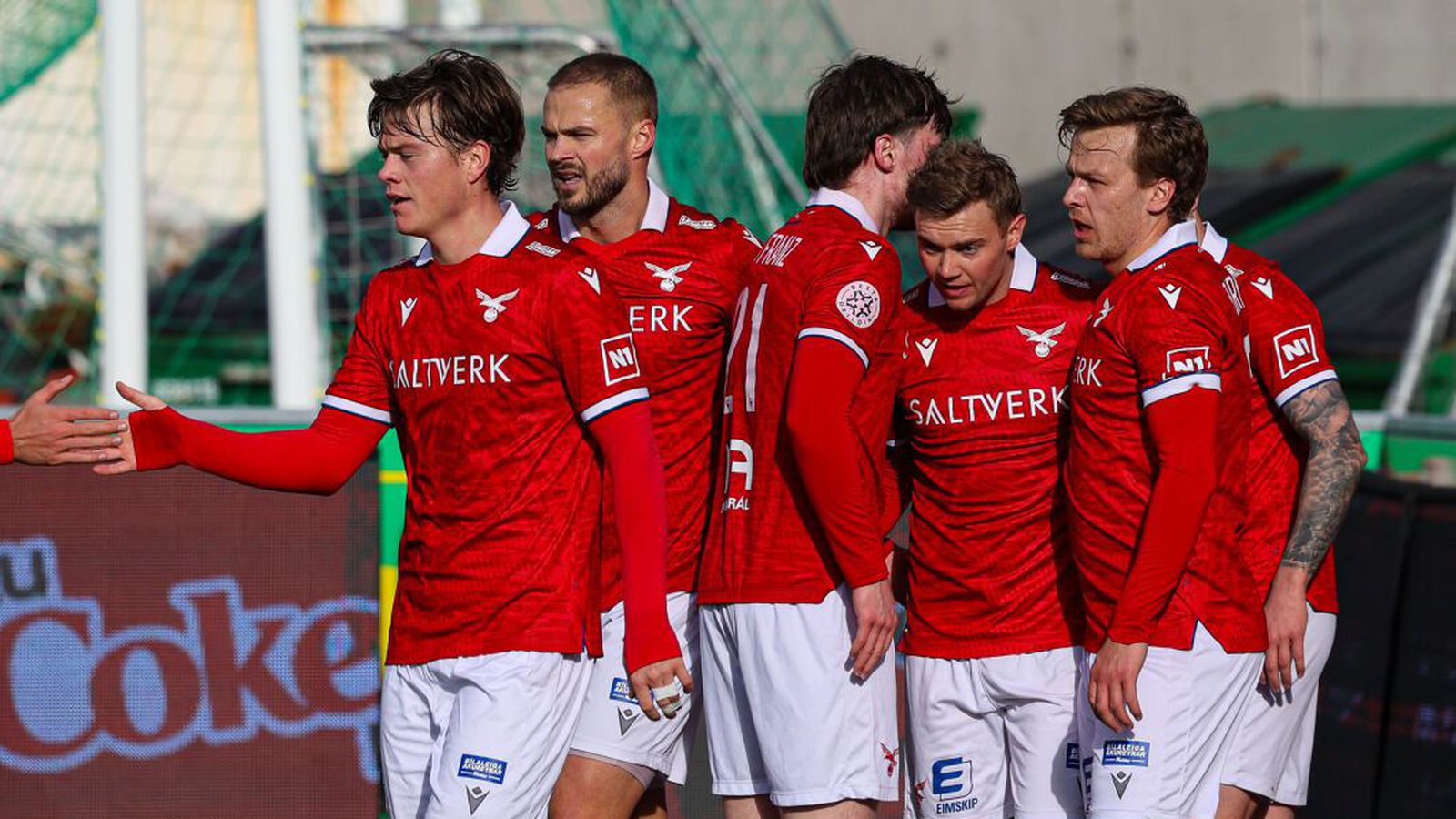 Upp­gjör: Valur-ÍBV 2-1 | Hólmar tryggði Val fyrsta sigur sumarsins