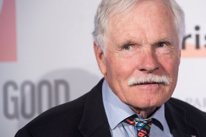 Ted Turner greindist fyrir nokkrum árum með heilabilun. Hann var 87 ára gamall þegar hann lést í morgun.