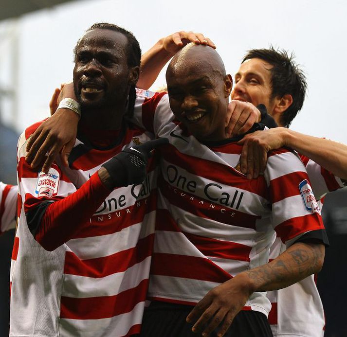 Pascal Chimbonda og El-Hadji Diouf fóru báðir til Doncaster til að auglýsa sig og freista þess að komast aftur að hjá stórum klúbbi.nordicphotos/getty