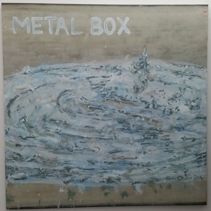 Metal Box, eitt af verkum Jóns Óskars á sýningunni í Tveimur Hröfnum.
