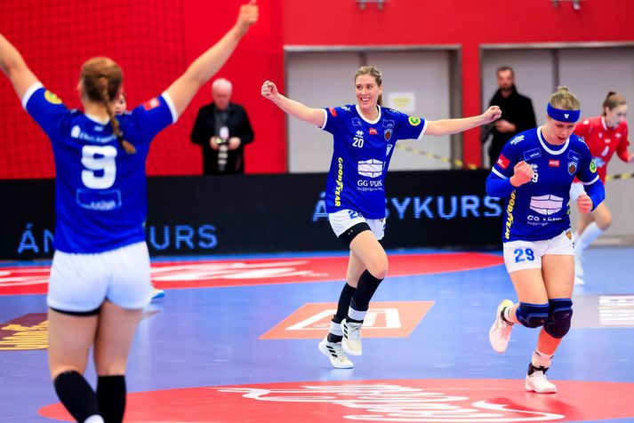 Hildur Þorgeirsdóttir fagnar marki með Fram í síðustu bikarúrslitaviku sem fór fram síðastliðið haust.