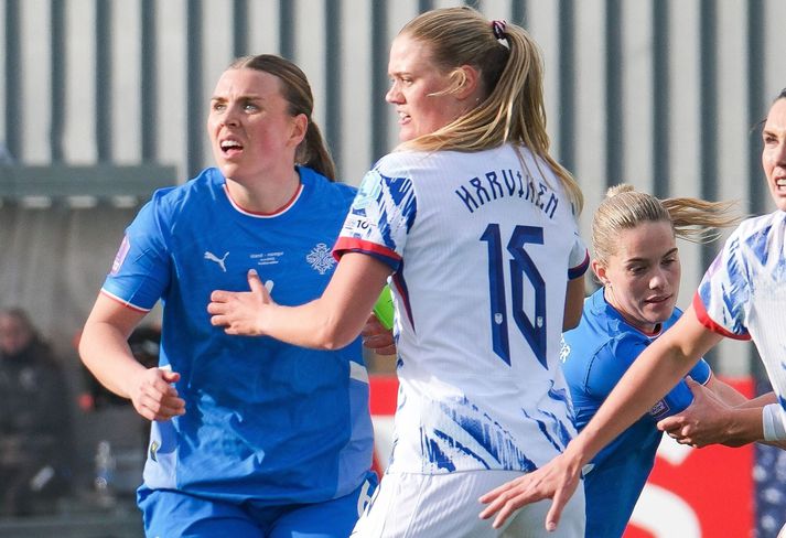 Ingibjörg Sigurðardóttir í leiknum gegn Noregi sem endaði með markalausu jafntefli.