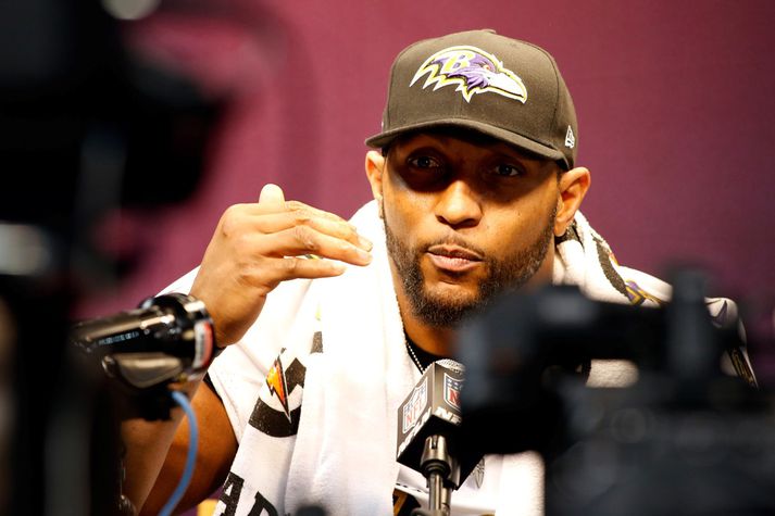 Ray Lewis kann þá list að tala.