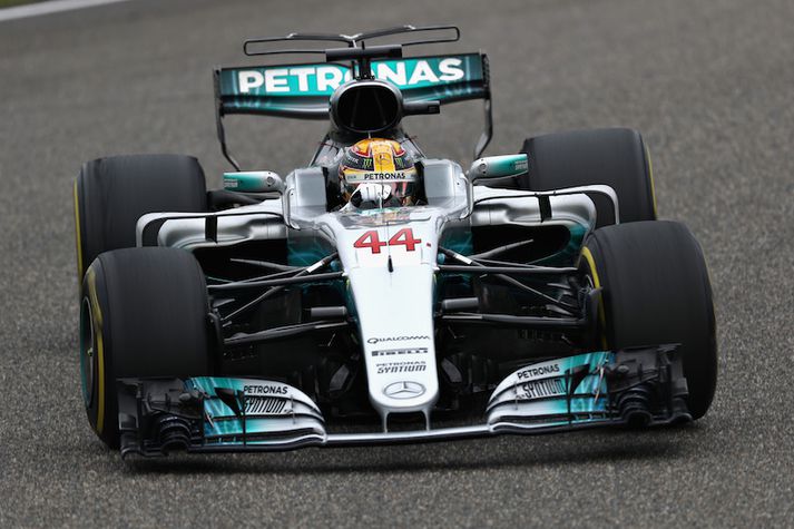 Lewis Hamilton leiddi keppina frá ræsingu til loka.