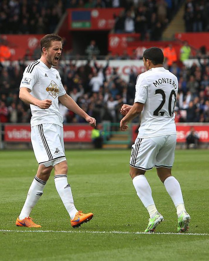 Fimmta markið. Gylfi Þór Sigurðsson fagnar markinu á móti Man. City um síðustu helgi.