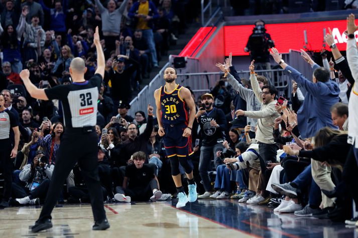 Steph Curry er einstakur körfuboltamaður.