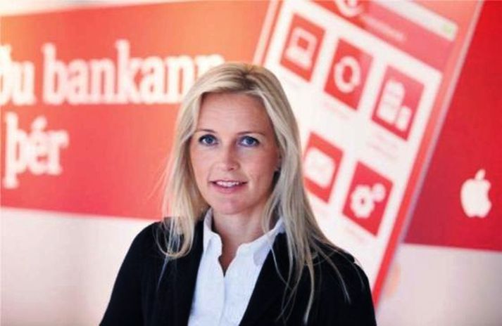 Hólmfríður Einarsdóttir, markaðsstjóri Íslandsbanka, sendir Stöð 2 afmæliskveðju í tilefni 25 ára afmælisins.