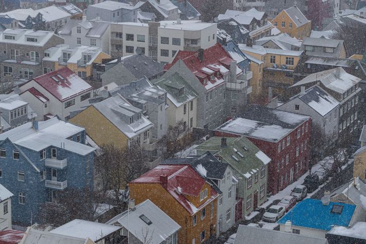 Íbúðaverð hefur ekki lækkað eins mikið milli mánaða og nú síðan í febrúar 2019.