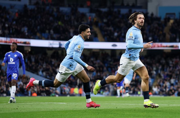  Jack Grealish fagnar marki sínu fyrir Manchester City í kvöld.