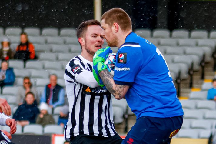 Arnar Grétarsson, þjálfari KA, hrósaði markverðinum Steinþóri Má Auðunssyni eftir sigurinn á KR.