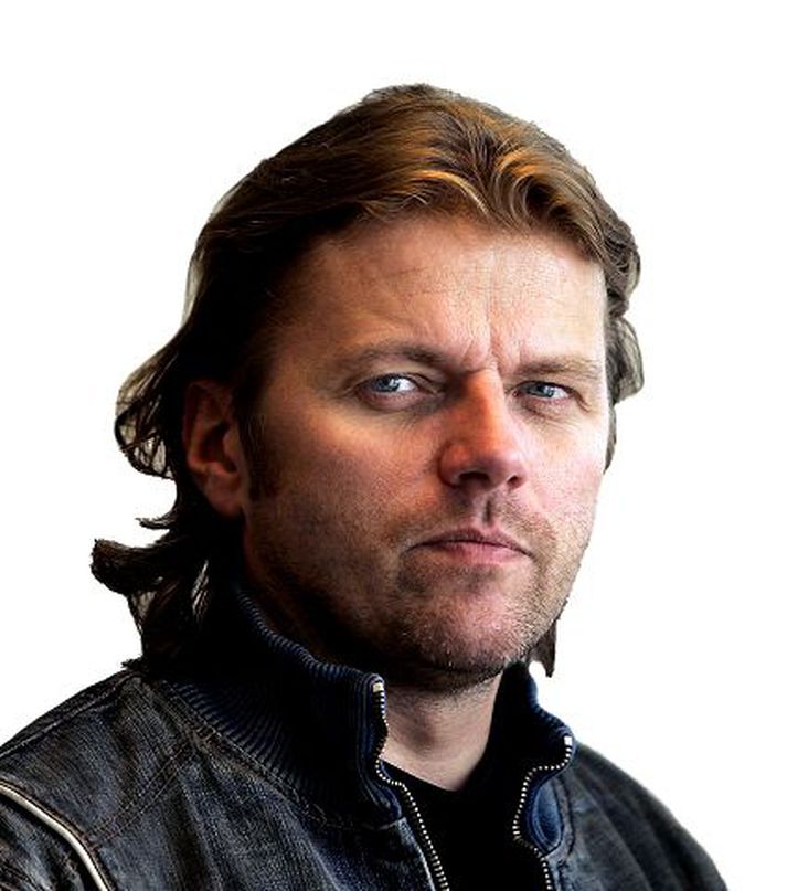 Baugur stendur á bakvið Hjálm, útgáfufyrirtæki nýs tímarits Reynis.