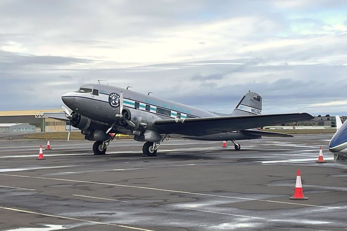 Douglas Dakota-flugvélin Spirit of Douglas á Reykjavíkurflugvelli í dag. Hún er 83 ára gömul.