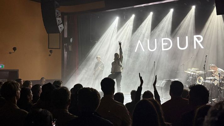 Tónlistarmaðurinn Auður hélt tónleika í Bæjarbíói í Hafnarfirði laugardaginn 20. september. 