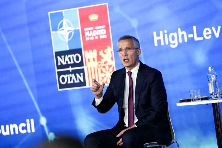 Jens Stoltenberg, framkvæmdastjóri NATO, sagði á leiðtogafundi í Madríd í dag að bandalagið liti ekki á Kínverja sem andstæðinga sína en þau væru áhyggjufull yfir sterkum tengslum milli Kínverja og Rússa.