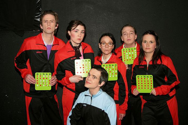 Splunkunýtt verk um hið sanna sport er frumsýnt í Hjáleigunni í kvöld.
