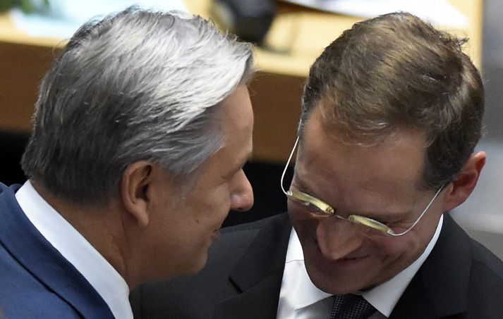 Klaus Wowereit (tin vinstri) og Micael Müller (til hægri).