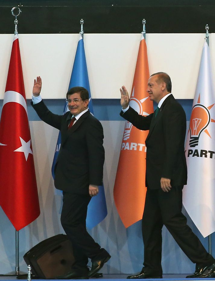 Ahmet Davutoglu forsætisráðherra og Recep Tayyip Erdogan forseti.