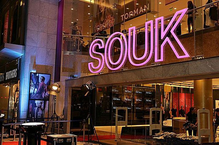 SOUK í Stokkhólmi. Ný verslunarmiðstöð í eigu Baugs var opnuð í Stokkhólmi. Gengi hennar mun ráða frekari útrás þessarar hugmyndar í helstu stórborgum.