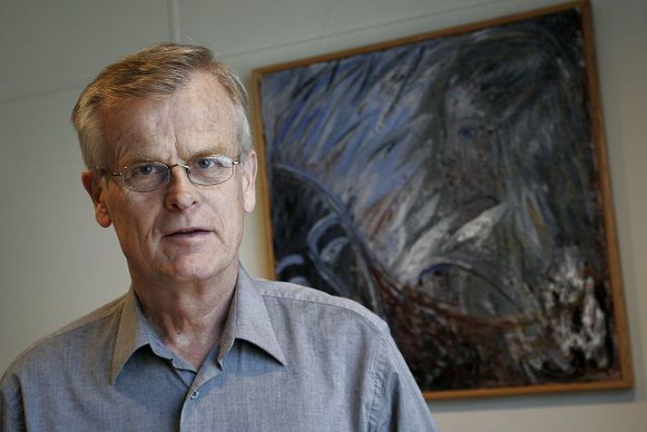 Jónas Þórir Þórisson segist vera djúpt snortinn af framtaki þeirra sem stóðu að endurútgáfu lagsins Hjálpum þeim.
