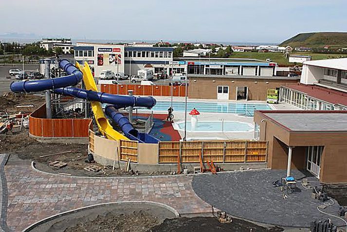 Heildarkostnaður við nýja sundlaug á Blönduósi verður um hálfur milljarður króna.Mynd/Guðmundur Haraldsson