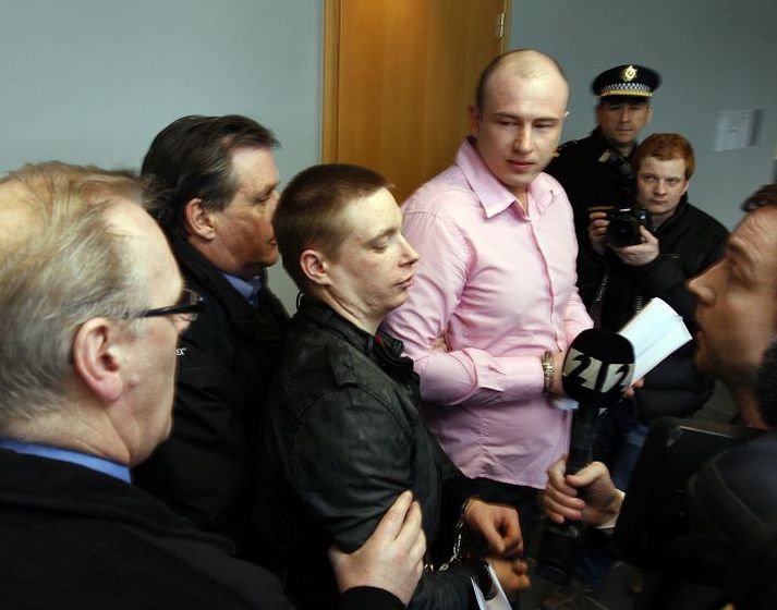 Aðeins einn dómur hefur fallið hér á landi vegna mansals. Í júní 2010 voru fimm litháískir menn dæmdir í fangelsi fyrir mansal.