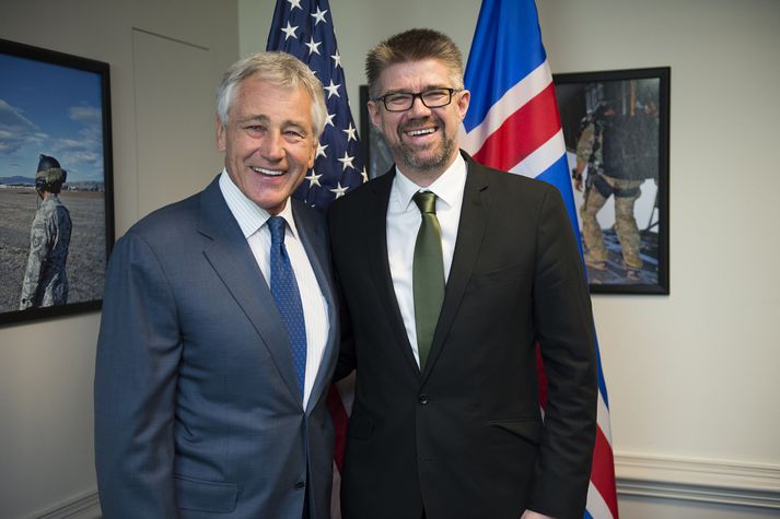 Gunnar Bragi ásamt Chuck Hagel.