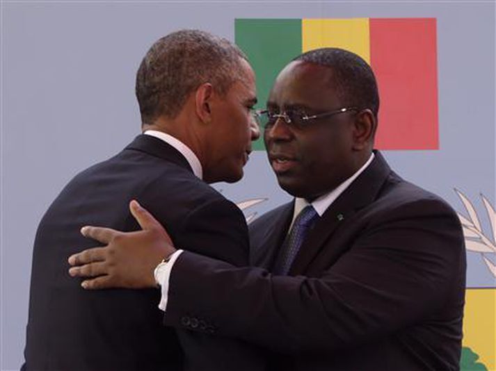 Barack Obama hitti forseta Senegal, Macky Sall, í gær.