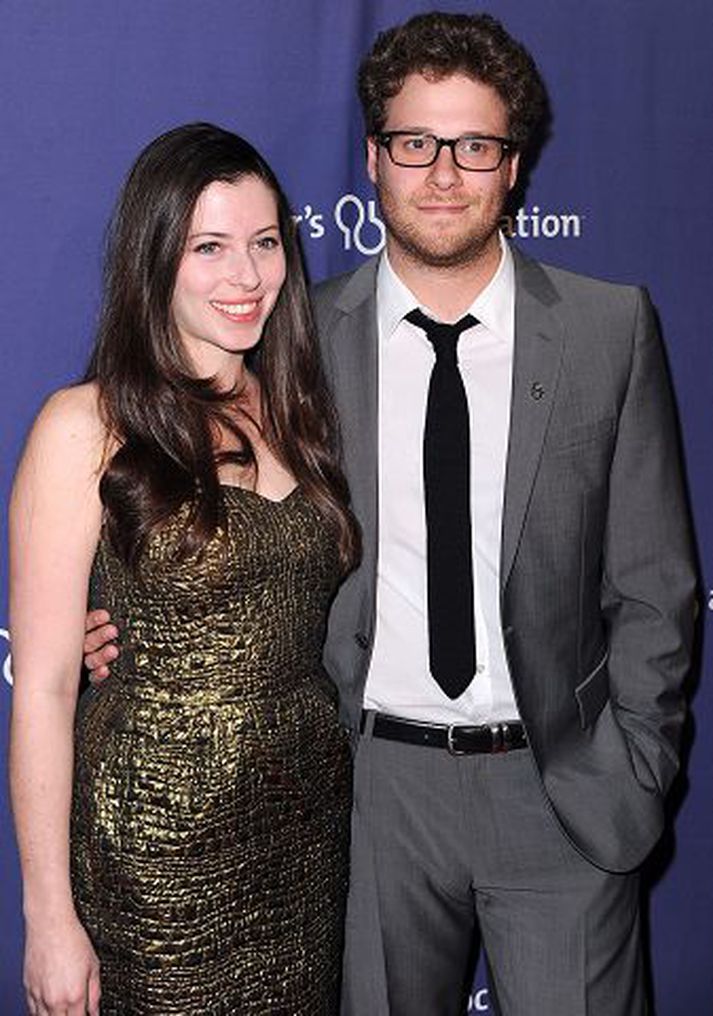 Seth Rogen ætlar ekki að biðja unnustu sína um að skrifa undir hjónabandssáttmála áður en þau gifta sig.nordicphotos/getty