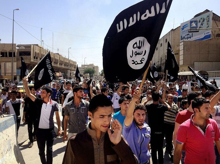 Stuðningsmenn ISIS í írösku borginni Mósúl fögnuðu yfirlýsingu samtakanna um stofnun kalífadæmis, ef marka má myndir sem samtökin sendu frá sér.