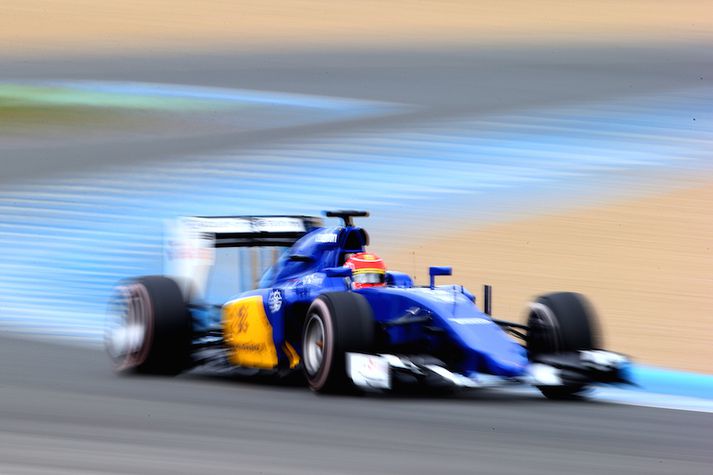 Felipe Nasr á brautinni í Jerez í hinum geysisvala Sauber.