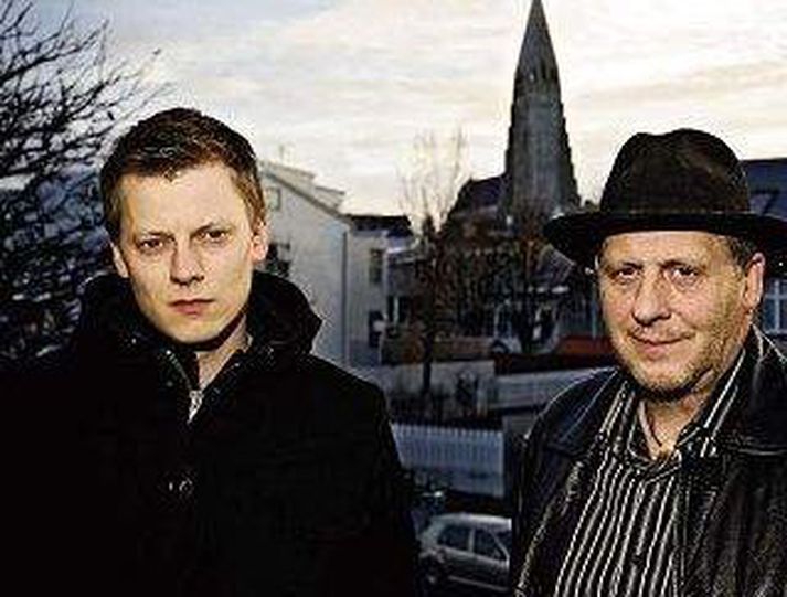 Ritstjórar DV. Feðgarnir Jón Trausti og Reynir Traustason.