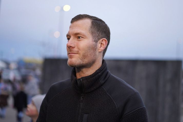 Björn Daníel Sverrisson er tekinn við sem þjálfari Sindra frá Höfn í Hornafirði en liðið spilar í 3. deildinni sem er D-deildin í íslenska boltanum.