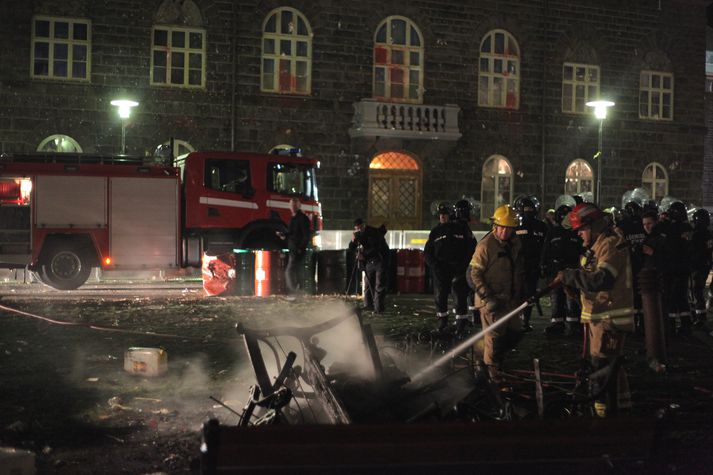 Átökin við þinghúsið voru gríðarlega hörð. 