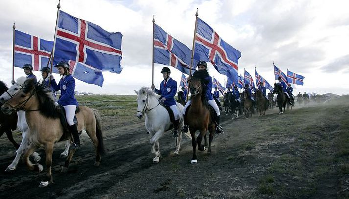 Gaddstaðaflatir 2008. Samningurinn tekur til nokkurra af helstu viðburðum hestamennsku og hestaíþrótta til loka árs 2013.