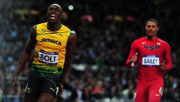 Bolt kemur fyrstur í mark í hlaupinu í gærkvöldi.