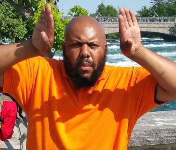 Steve Stephens myrti Robert Goodwin, og sendi frá morðinu á Facebook.