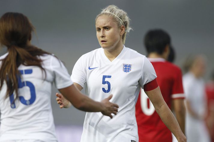 Steph Houghton er einn besti leikmaður enska kvennalandsliðsins.