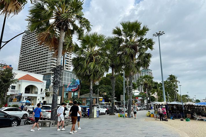 Sindri Freyr dvaldi í Pattaya í Taílandi.