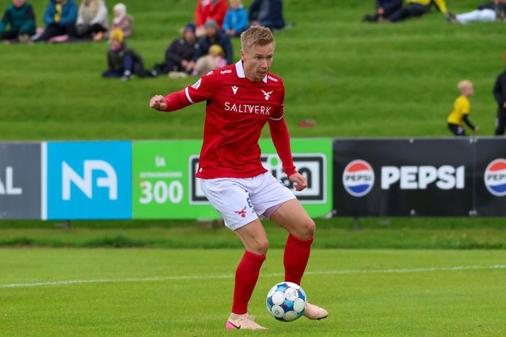Patrick Pedersen með boltann á tánum og með augun á markinu. Sekúndu síðar var hann búinn að skora og bæta markametið.