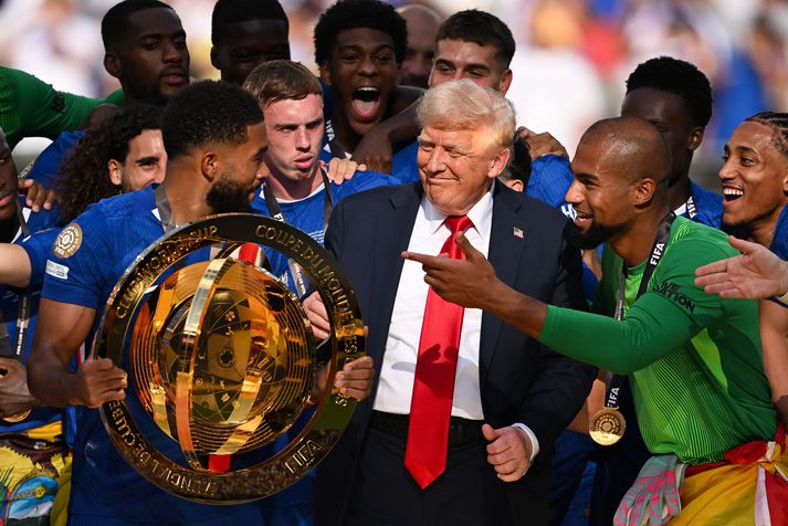 Reece James gerir sig líklegan til að lyfta bikarnum og Donald Trump er ekkert á förum.