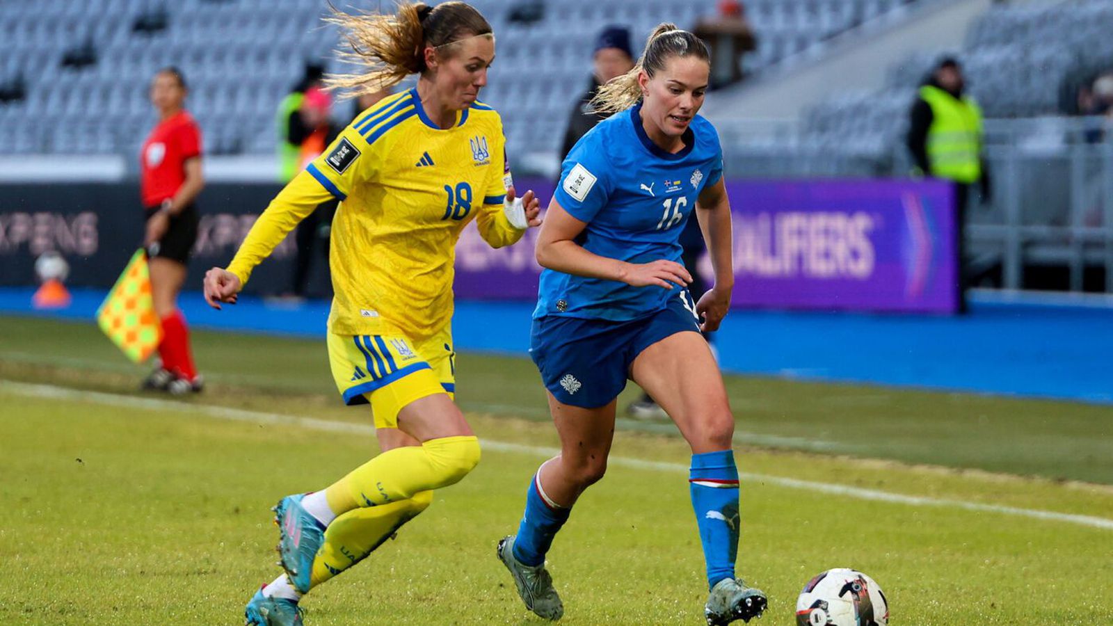 Lið Ís­lands gegn Úkraínu: Thelma, Sandra og Emilía fremstar