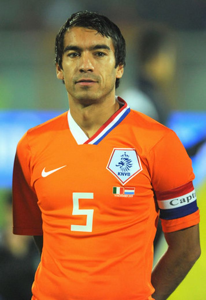 Giovanni van Bronckhorst, fyrirliði hollenska landsliðsins.