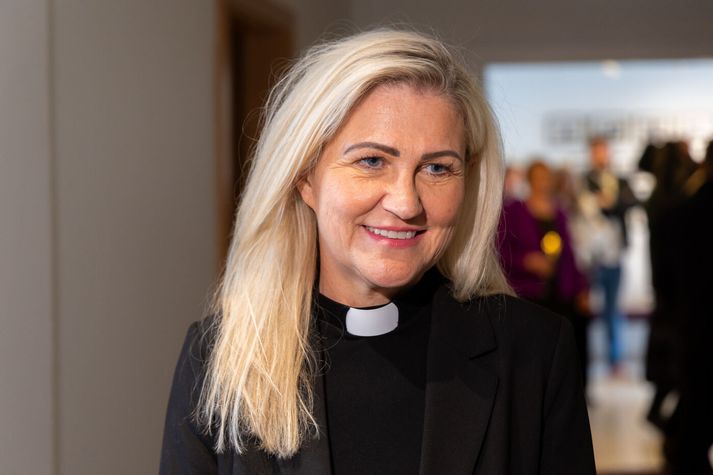 Guðrún Karls Helgudóttir biskup segir ánægjulegt að skráningum hafi fjölgað í Þjóðkirkjuna. 